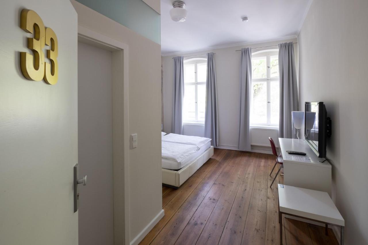 Double Room,554886336:JPEG